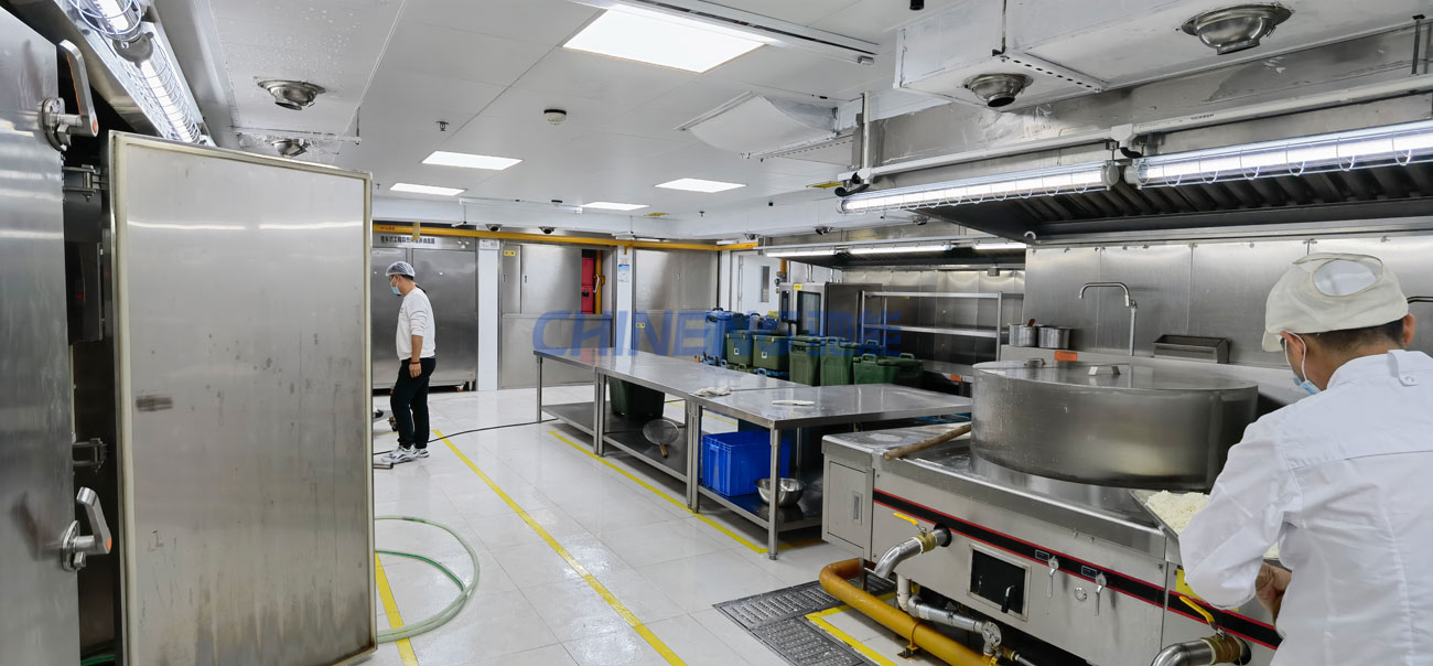 學校食堂廚房